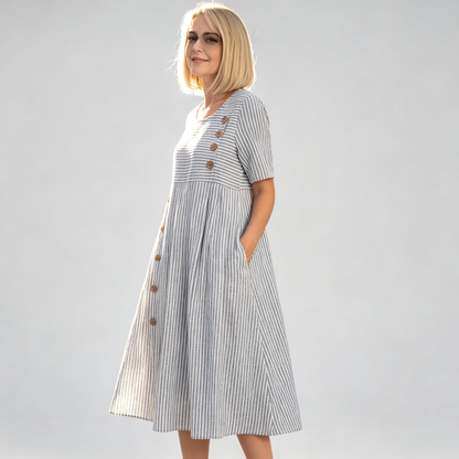 🔥【Korlátozott ideig féláron】【S-2XL】Julia – Könnyű és lenge csíkos midi ruha👗